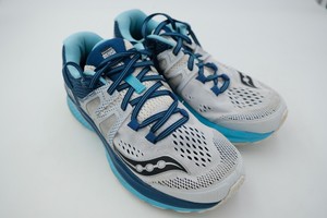 saucony hurricane iso white