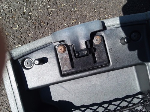 2005 - 2009 Jeep Grand Cherokee Commander Center Console Lid Cover Armrest OEM - Picture 7 of 7