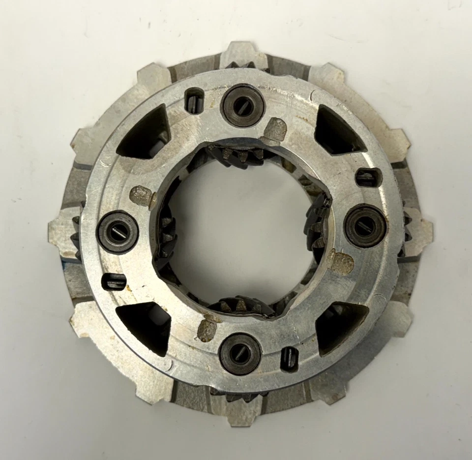 Dodge D200 D300 1965-1979 4 piñones trasero planeta planetario portador 2538522 nuevo en stock Foto 4 de 4