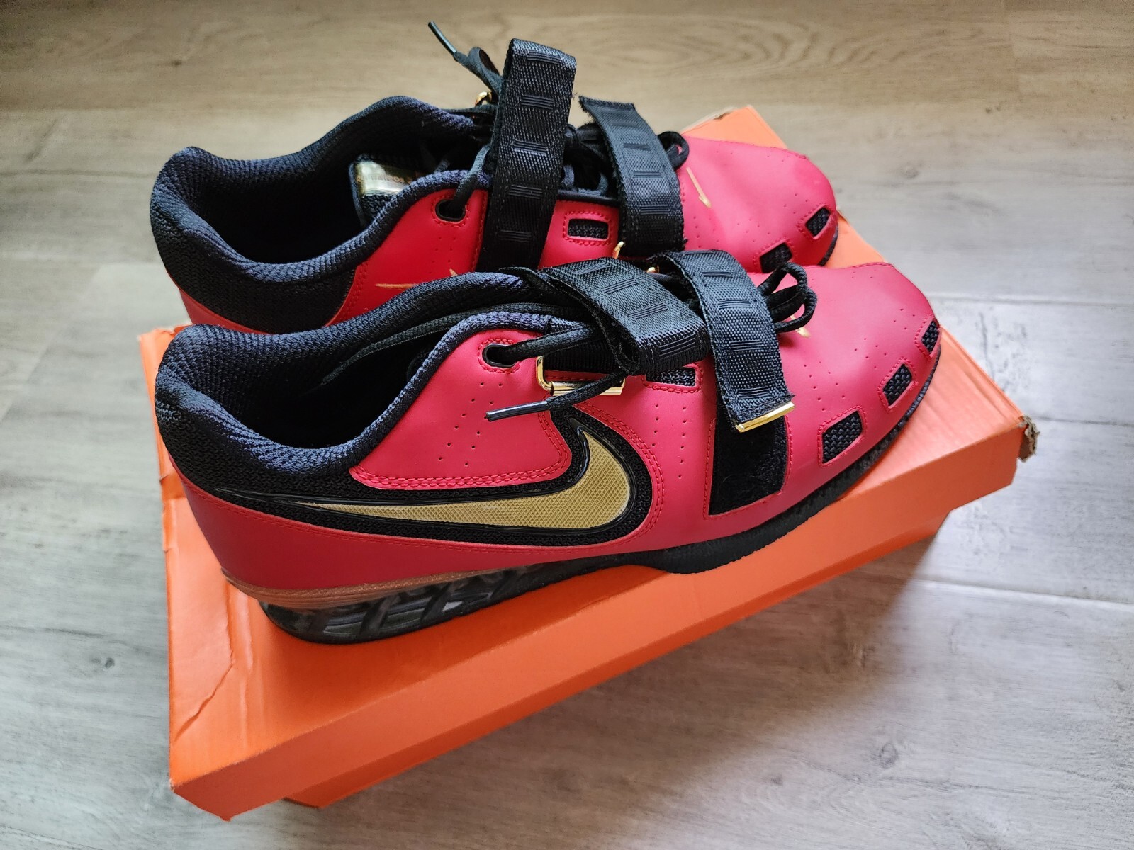 Size 11 - Nike Romaleos 2 Varsity Red/Gold (Extremely Lightly Used)