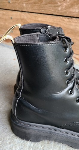 Dr MARTENS Jadon II Plateforme taille 41 UK7 cuir VEGAN noir semelles compensé - Photo 15/15