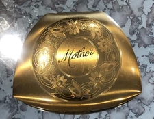 ELGIN AMERICAN MOTHER GOLD FLORAL MAKEUP POWDER COMPACT MIRROR CLAMSHELL  USA