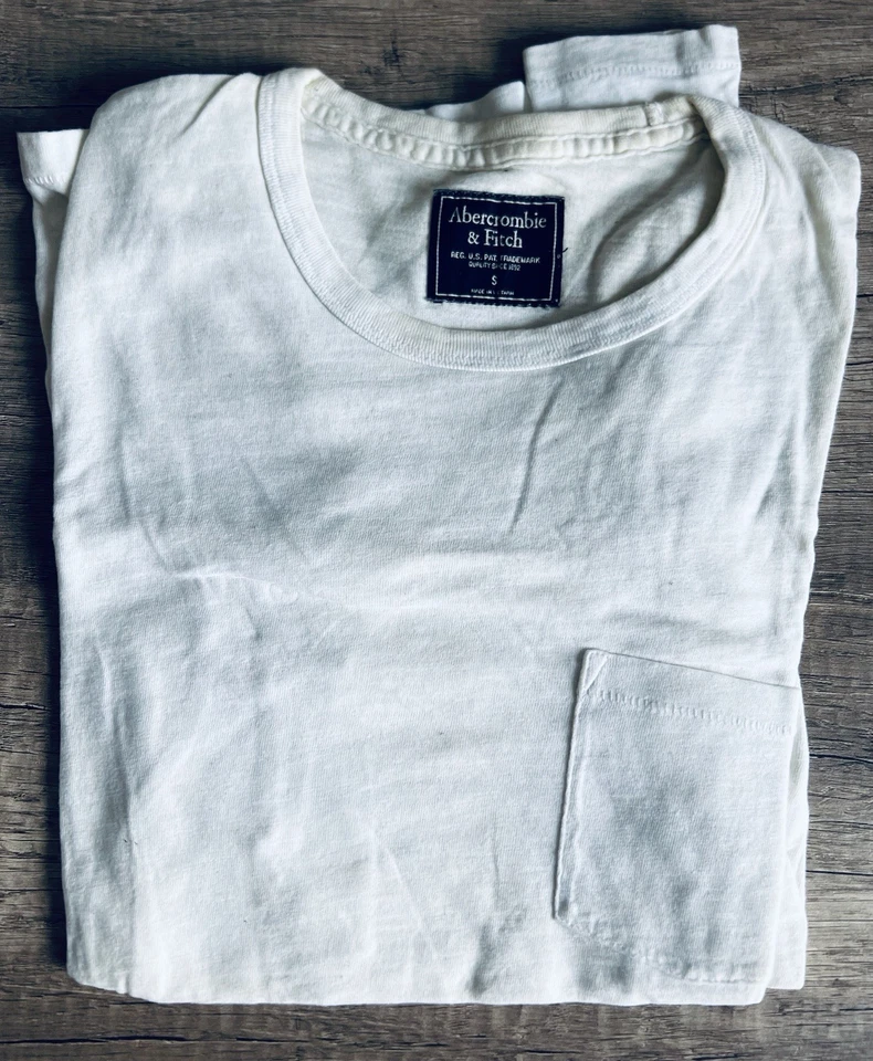 Abercrombie & fitch men t shirt S size White With Pocket - Photo 1/2