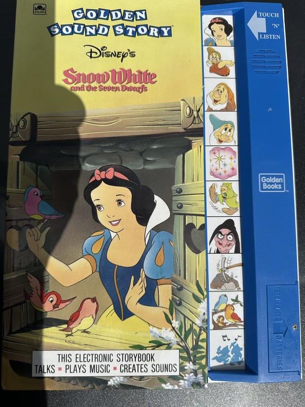 Golden Books Golden Sound Story Snow White Electronic Book 1994 vintage 