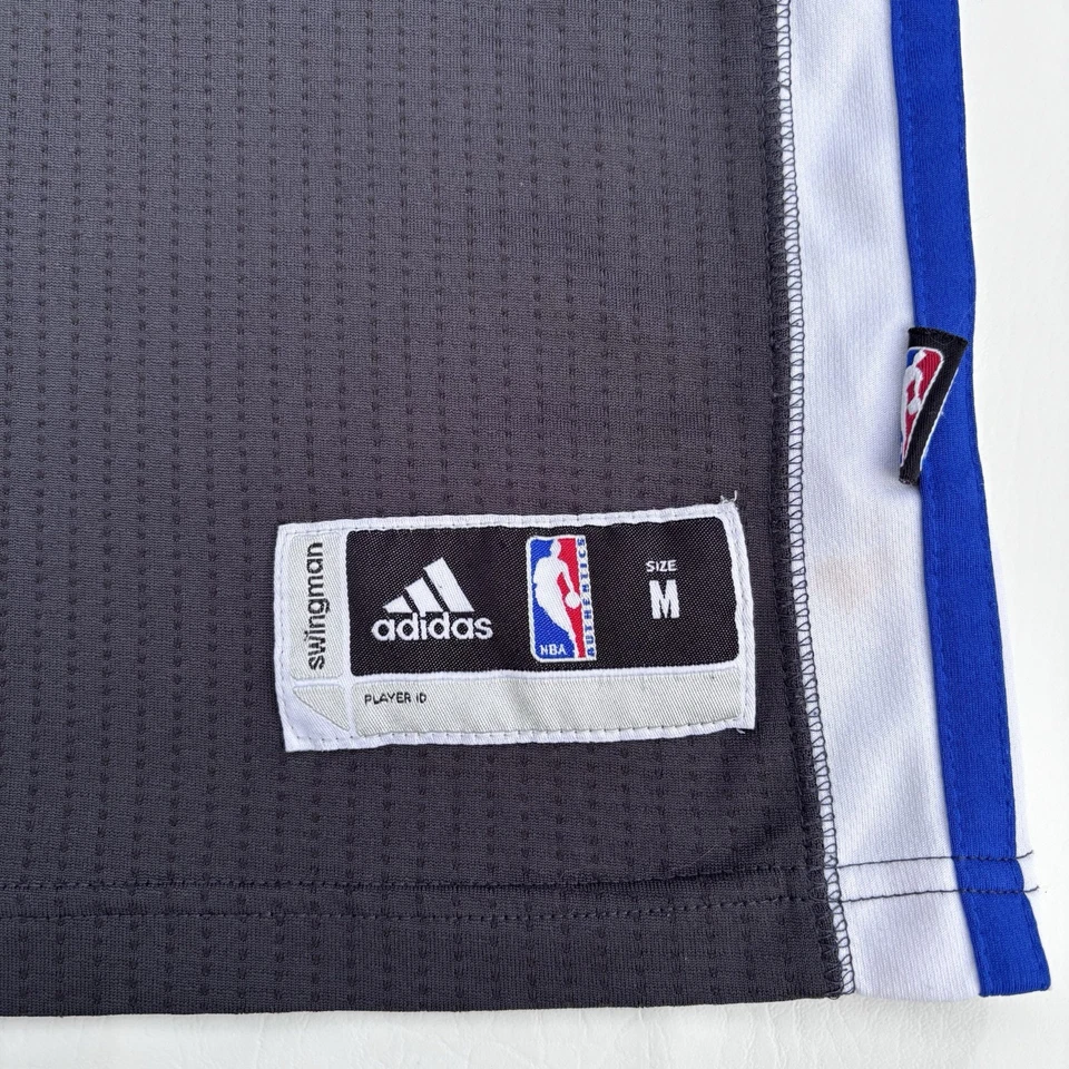 Camiseta Stephen Curry Golden State Warriors Adidas Swingman Juvenil M Foto 2 de 4