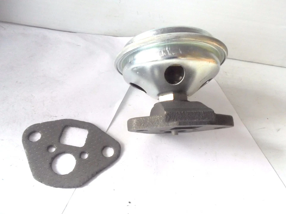 Válvula EGR estándar EGV688 1992 1993 GMC Typhoon 1993 Buick Riviera Foto 2 de 4
