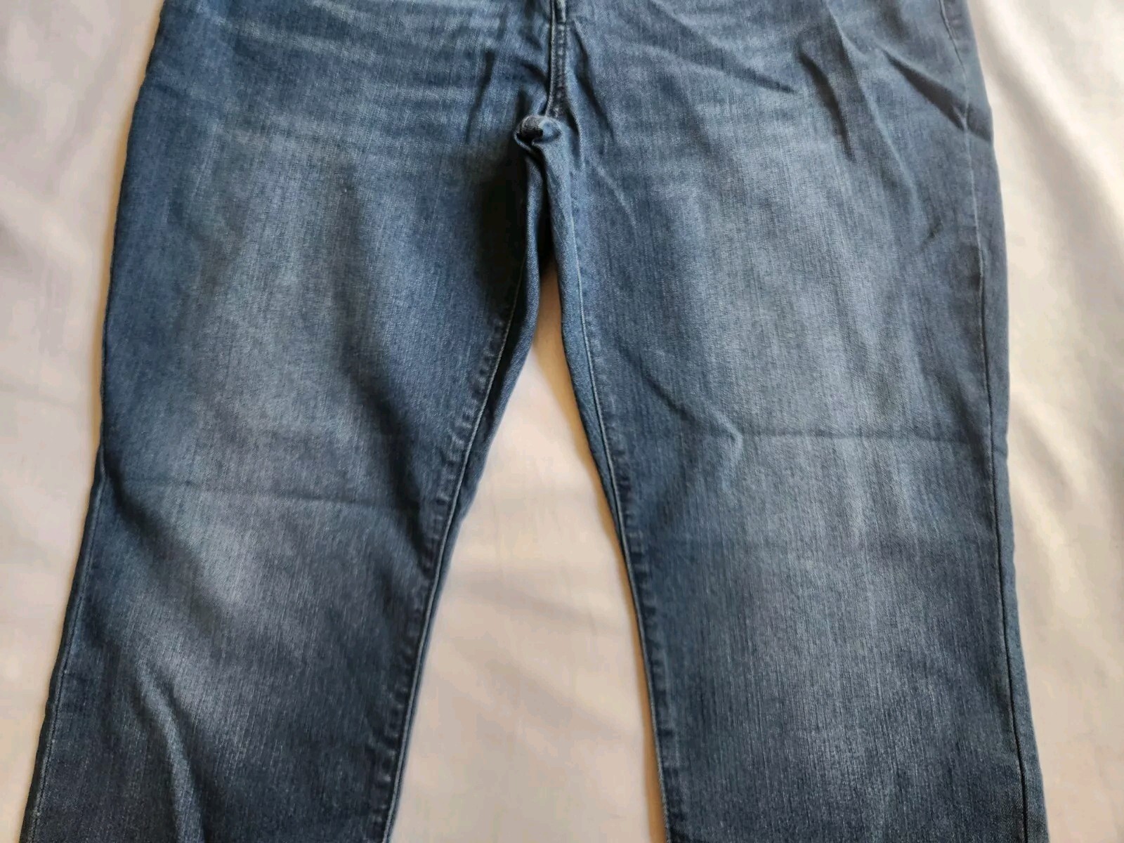 Picture 3 of 14