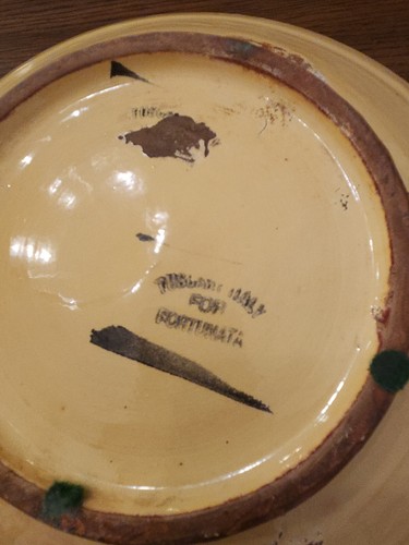 Fortunata Pale Yellow Pottery Large Centerpiece Bowl Made in Tuscany, Italy - Picture 8 of 9