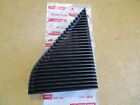 <!--F#f_0-->NOS HOLDEN VH COMMODORE RH QUARTER DOOR PILLAR RELIEF VALVE VENT MOULD TRIM SLE<!--F/-->