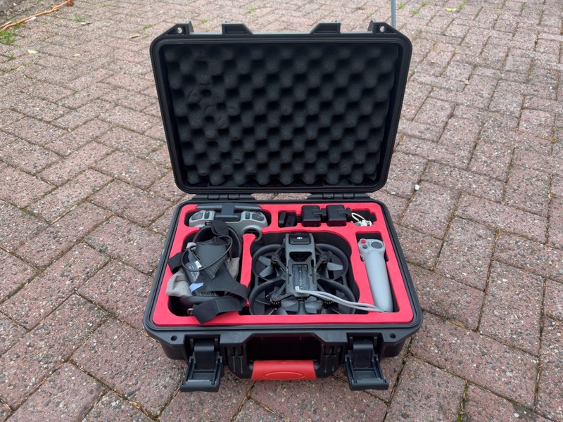 DJI Avata Fly Smart Combo with FPV Goggles Camera Drone EXCELLENT CONDITION