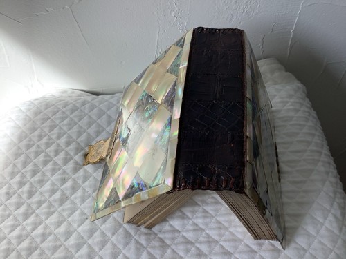 Álbum de fotos antiguo de marquetería Boulle, madreperla. (4,5 x 6 x 2 pulgadas) - Imagen 24 de 24