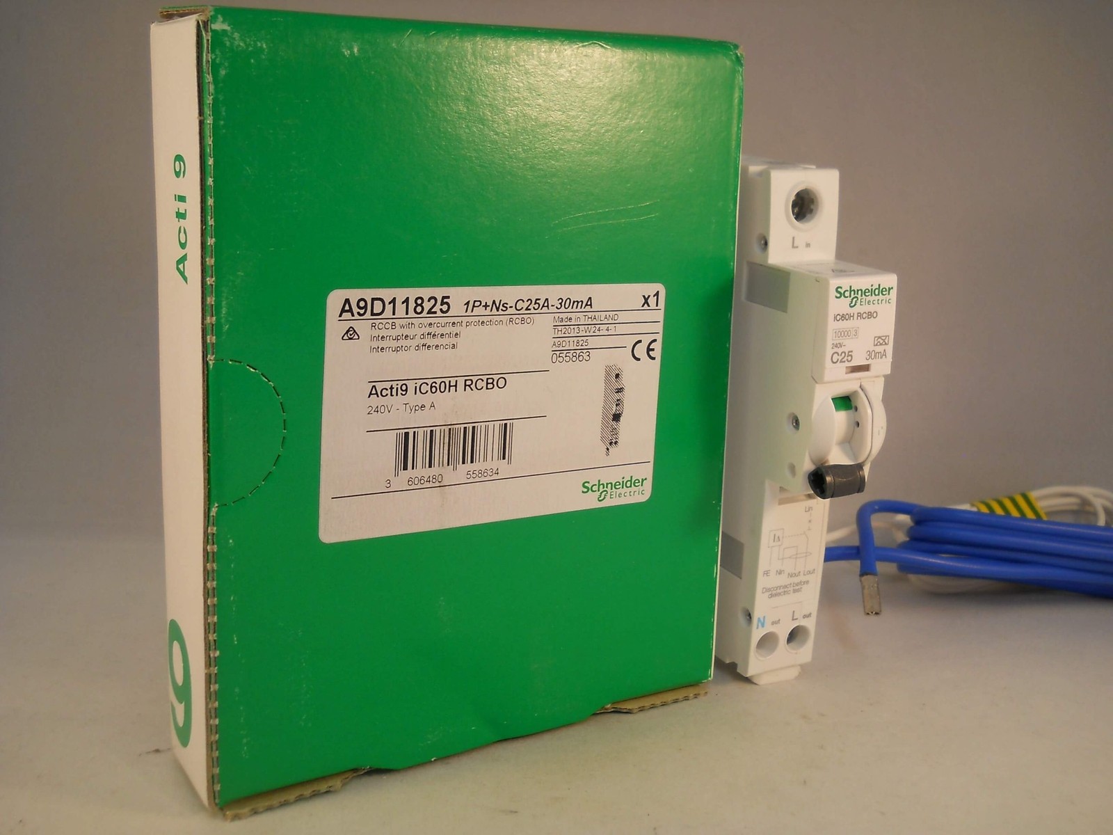 Schneider RCBO 25 Amp 30mA Type C 25A Acti9 iC60H Merlin Gerin A9D11825 NEW