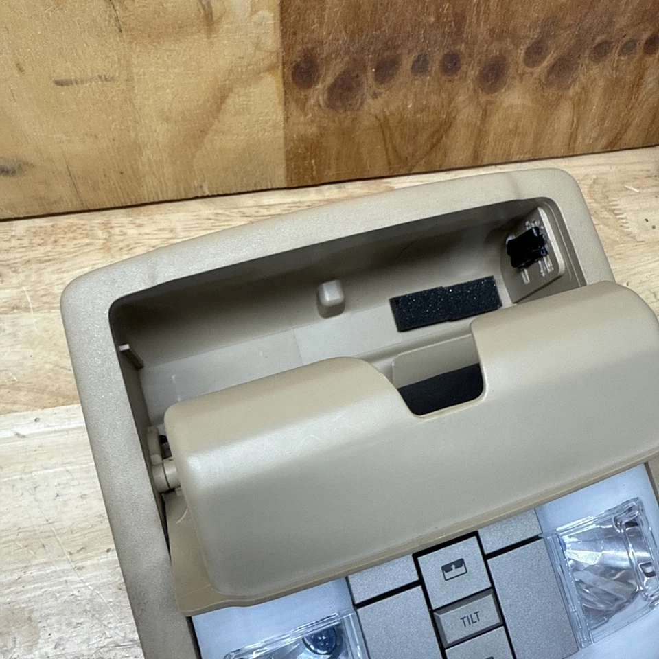 2007-2014 LINCOLN NAVIGATOR FRONT ROOF DOME LIGHT LAMP SUNROOF REAR WINDOW Tan Foto 4 de 4