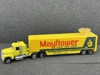 Hot Wheels Vintage Made In France Steering Rig    Mayflower Yellow cab Rare Item