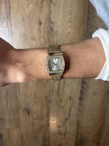 Vintage-Inspired Gold Avenue Quartz Watch with Rhinestones - One Size Adjustable