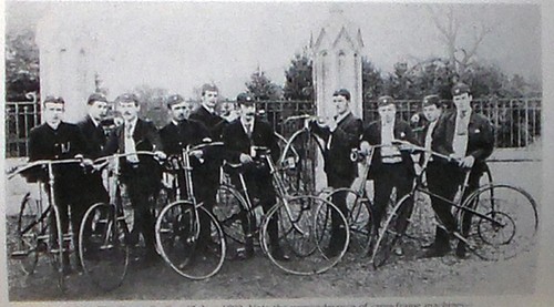 Bicycling: A History Frederick Alderson 1972 1st PBk edition 18 plates NEAR FINE - Imagen 3 de 7
