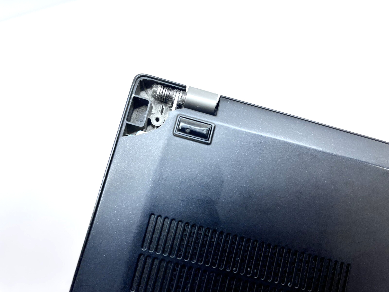 Lenovo ThinkPad T14, 14-Inch Laptop, with i7-10610U, No OS