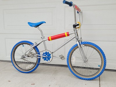 Vintage Bicycles - Vintage Mongoose 