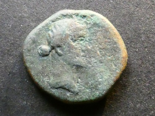 T29.13. Roman Provincial, Claudius & Messalina, Crete, Knossos, AE21. - Picture 2 of 2