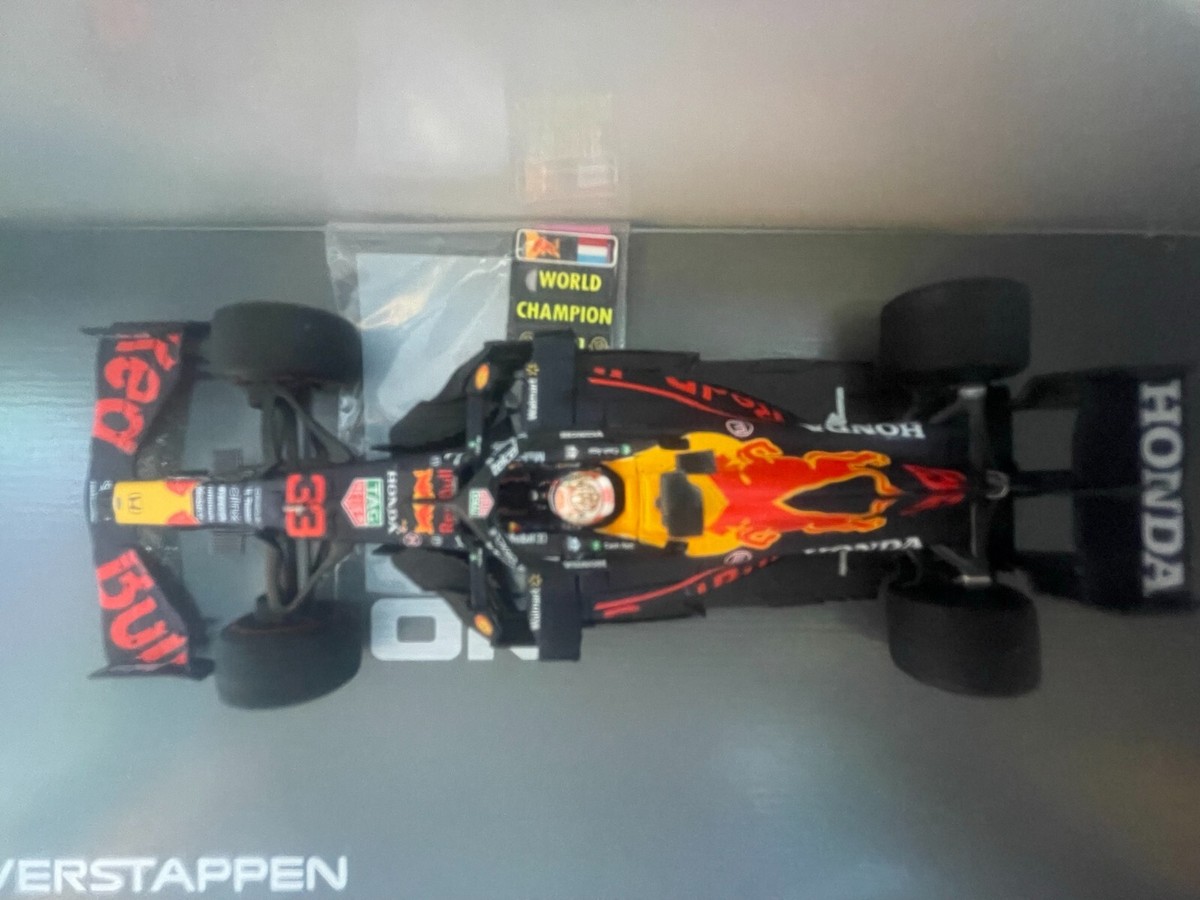新品未使用 1/43 RB16B No.11 Abu Dhabi2021 1点 Amazon.com: Spark - Red Bull RB16B - Winner GP Abu Dhabi