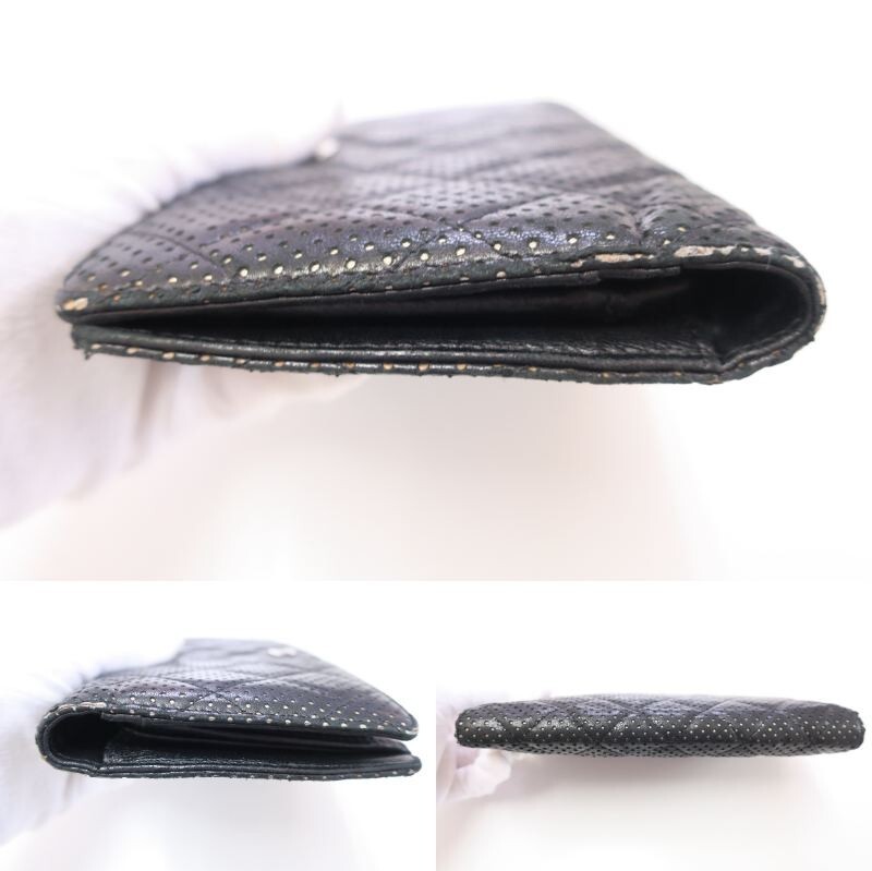 Authentic CHANEL Matelasse Quilted Leather Long Walle… Gem