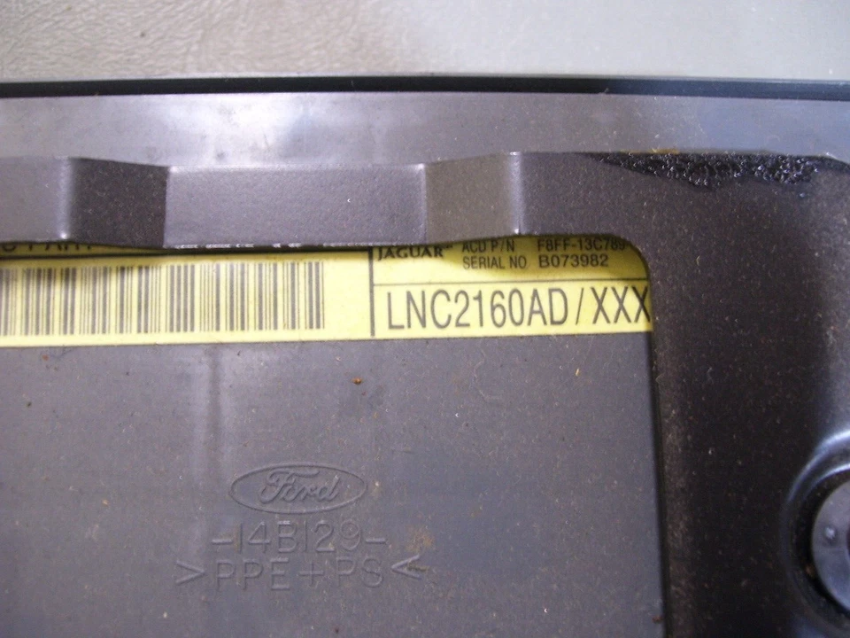 Módulo de control asiento delantero izquierdo o derecho original Jaguar xj8 2000 LNC2160AD OEM Foto 2 de 4