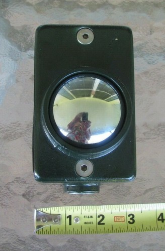 Pedestrian crossing push button traffic signal light (Style 1)