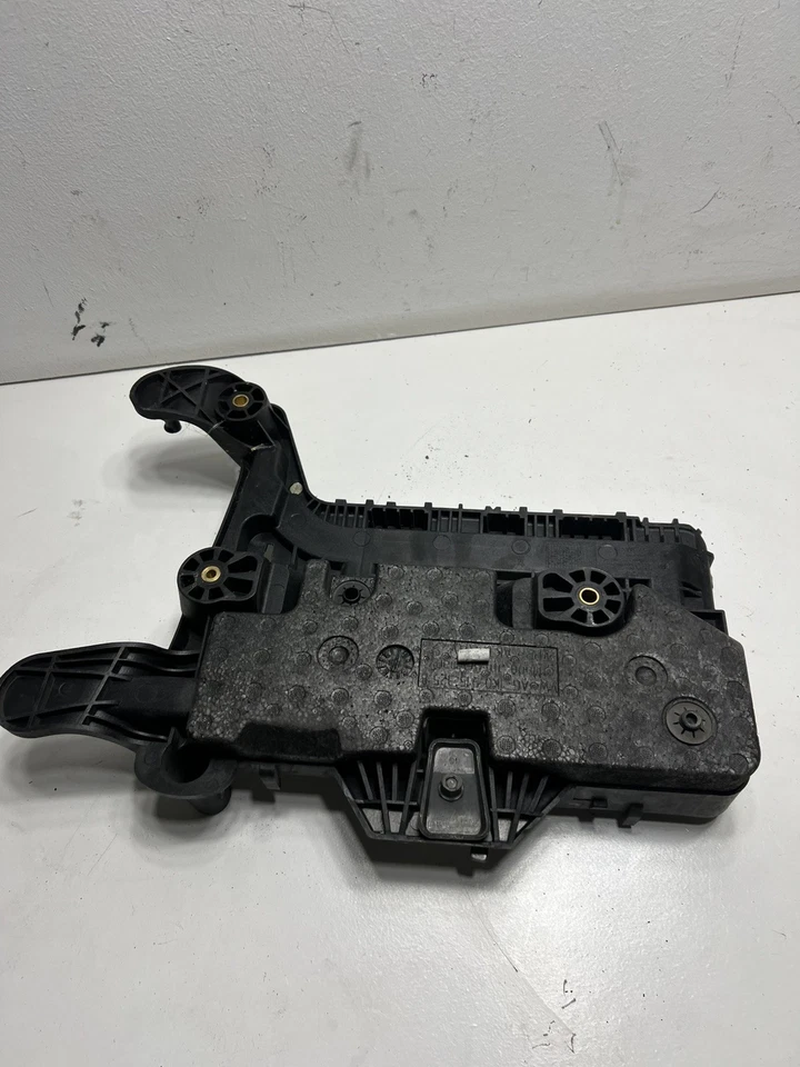 Bandeja de batería Volkswagen Jetta 2010-2018 original pieza OEM 1KM915333 Foto 2 de 4