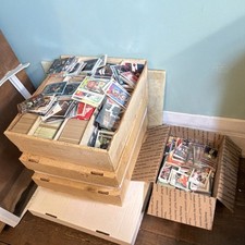 Storage Locker Find Unsearched Sports cards!!!!! NBA, MLB, NFL, UFC, WWE & NHL