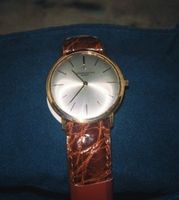 Vacheron Constantin Genève Vintage 35mm Gold Case Silver Sunburst Manual Wind