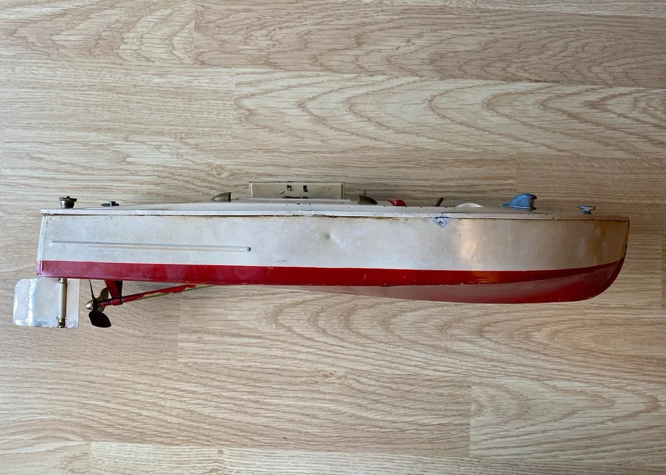 Vintage Lionel Craft Toy Tin Wind Up Boat Works! - Image 4 of 4