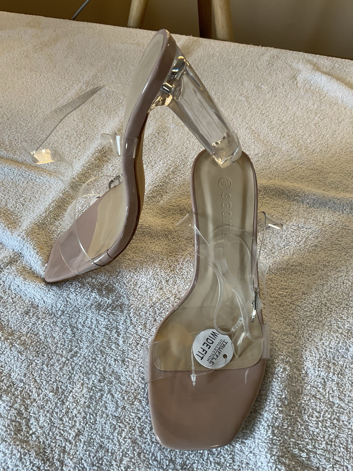 Seqwl Mujer’s Zapatos Ajuste Ancho Tacón Bloque Transparente + Correa Nude Reino Unido Talla 3 Puntera Cuadrada
