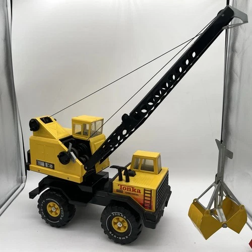 Vintage 80's Tonka Turbo Diesel XMB-975 Clam Bucket Crane Truck Very Good Cond.