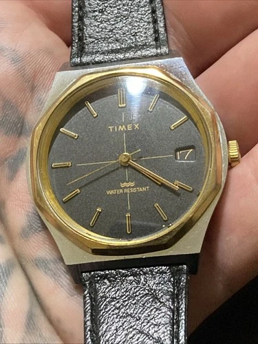 Vintage Timex Marlin Royal Men Date 37mm Mechanical Wind Watch