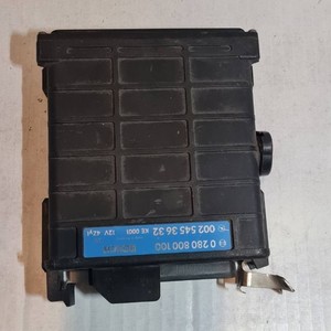 Mercedes-Benz E W124 1984 0280800100 Motorsteuergerät Modul ECU NET172