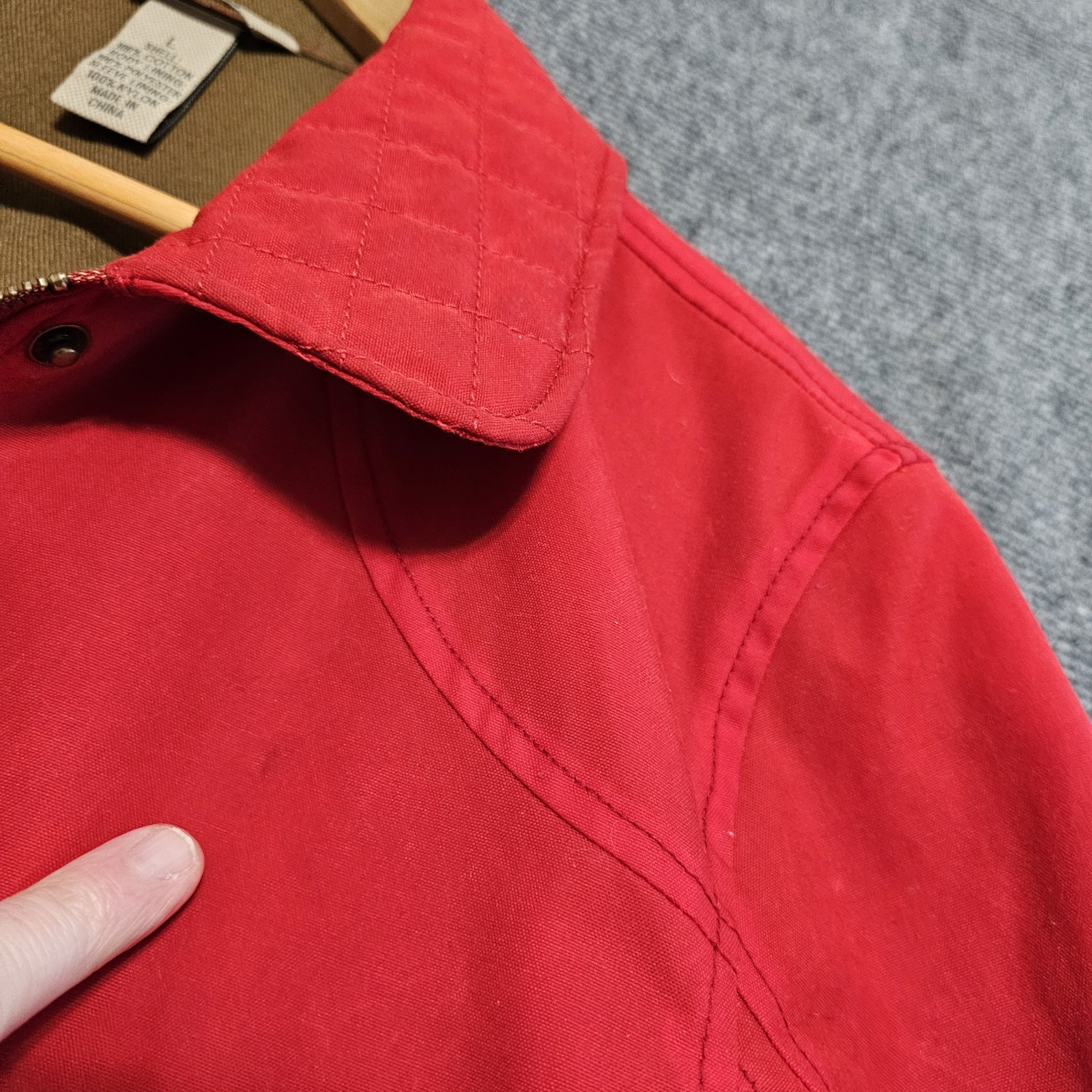 Duluth Trading Co British Millerain Waxed Canvas Jacket Womens Large Red RARE image 7