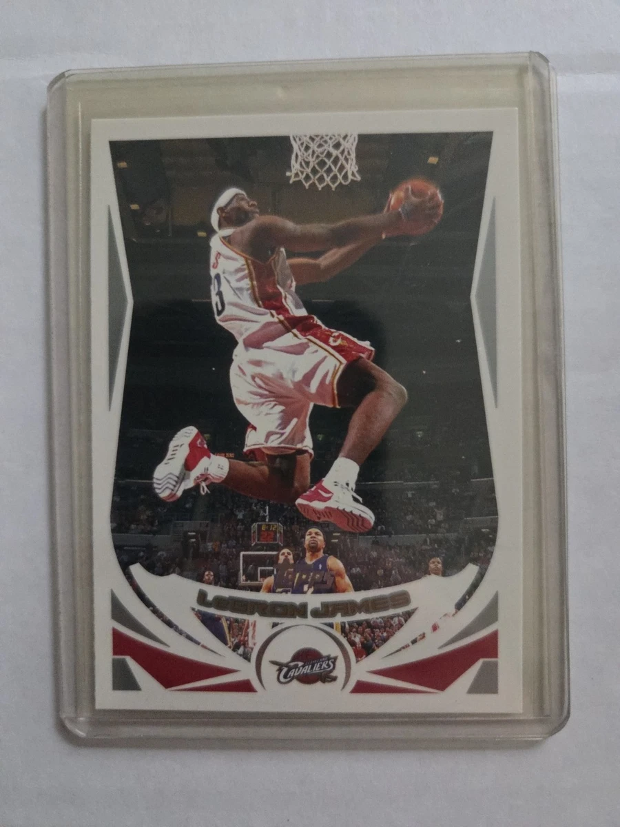 Topps LeBron James Basketball 2004-05 Season Sports Trading Cards