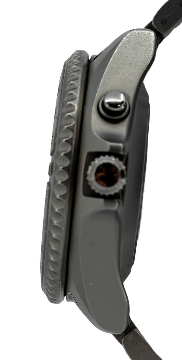 Seiko Kinetic 41mm Titanium Watch SBCW009 Mitsuro Ohba Landmaster