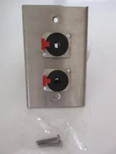 ProCo WP1007 Locking (2) 1/4" TRS Jack Stainless Single Gang Wall Plate NJ3FP6C