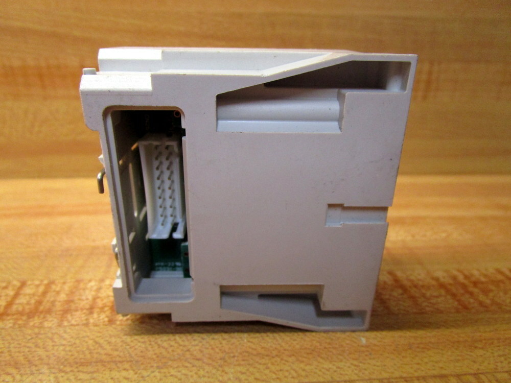 SMC EX120-SMJ1 ユニット/6 スロット SY3200H-5U1