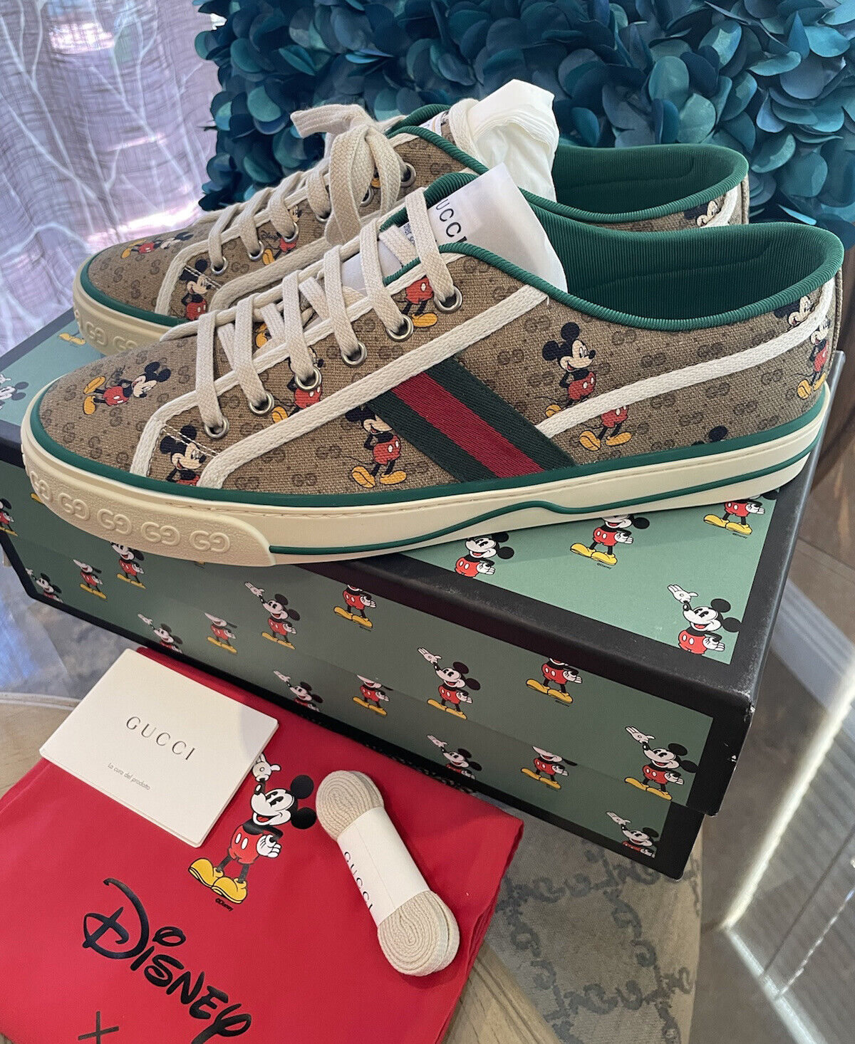 Gucci X Disney Mickey Tennis 1977 GG Print Men’s Sneakers Sz 10 G/10.5 US 606111 Gucci X Disney Mickey Tennis 1977 GG Print Men’s Sneakers Sz 10 G/10.5 US 606111