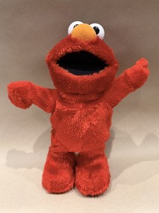 2002 Mattel Dance & Sing Elmo Do The Hokey Pokey 14"