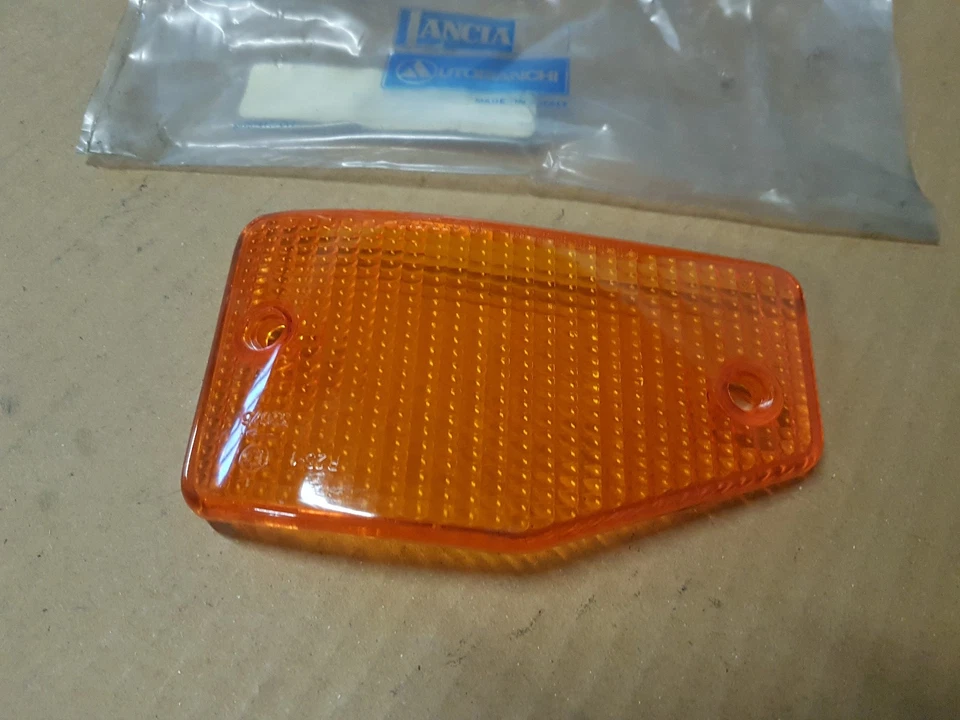 NEU ORIG FIAT Autobianchi A112 Blinker Glas Blinkleuchte Blinklicht vorne LINKS - Bild 2 von 4