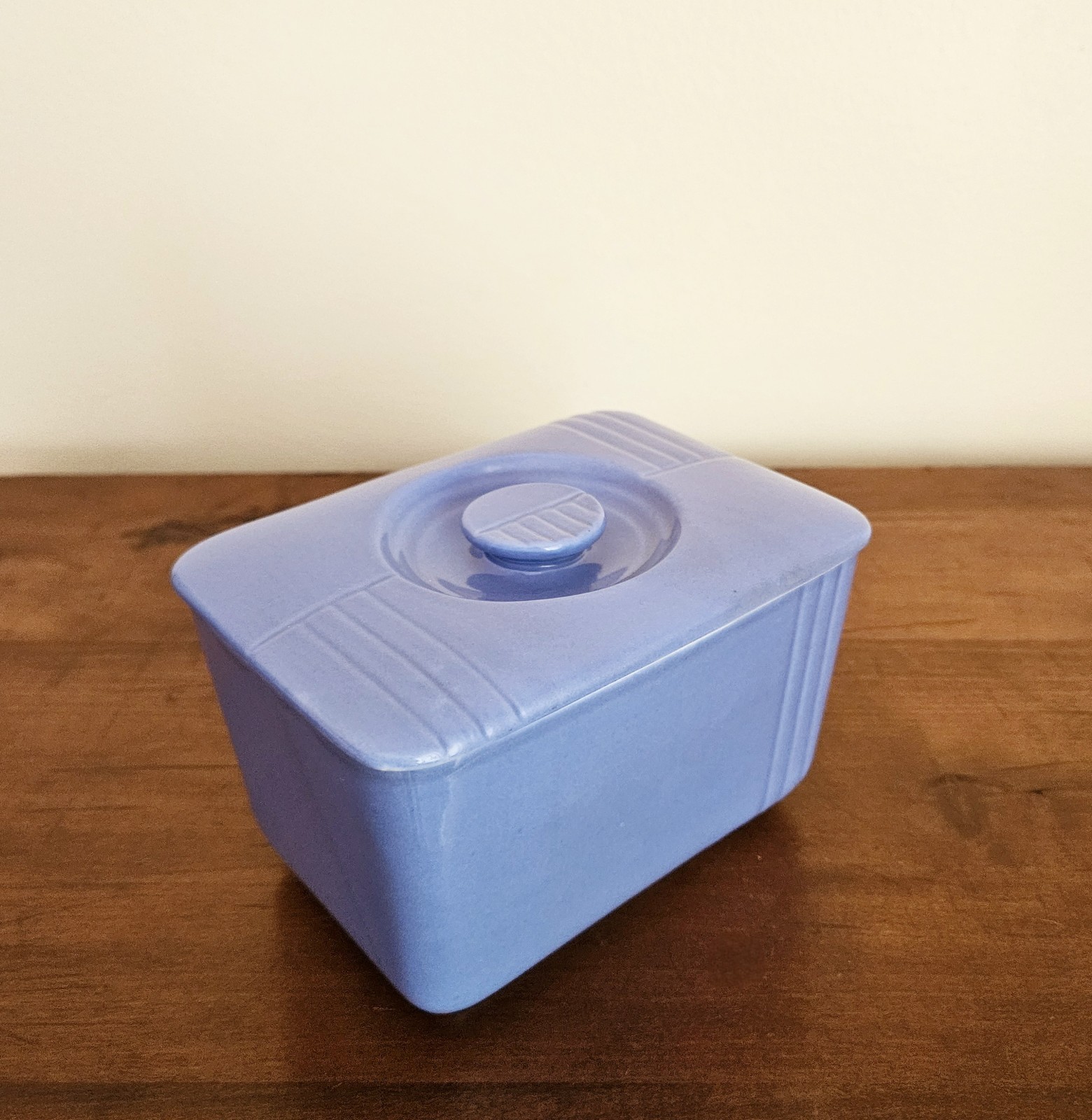 Vintage Hall China Co Westinghouse Blue Lidded Refrigerator Dish