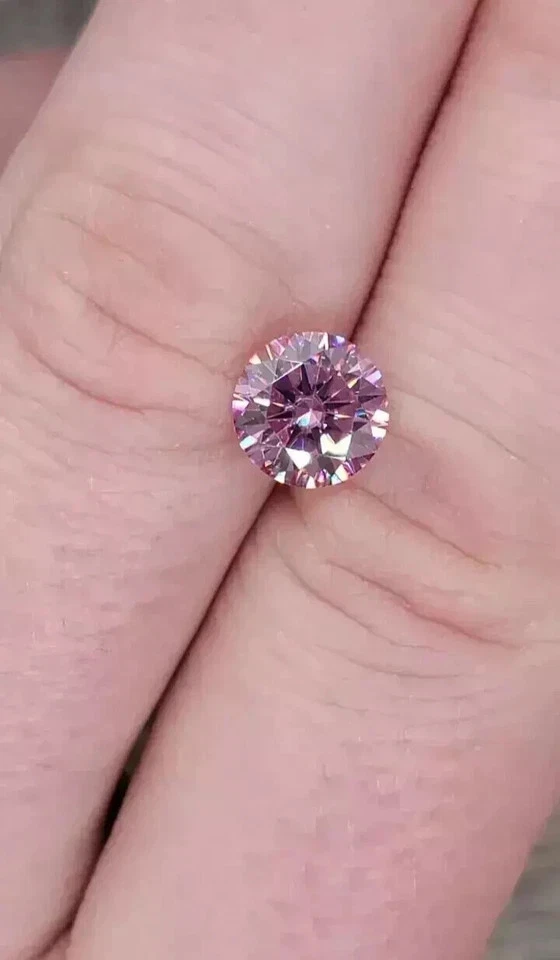1 CT Natural Round Cut Pink Diamond – VVS1 Clarity, D Color, 6.50mm, Certified. - Image 3 of 4