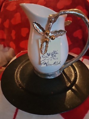 New Ceramic hand painted/handcrafted vase From India  With Gold Accents 