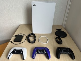 Sony Playstation 5 825 GB No Disc NO RESERVE