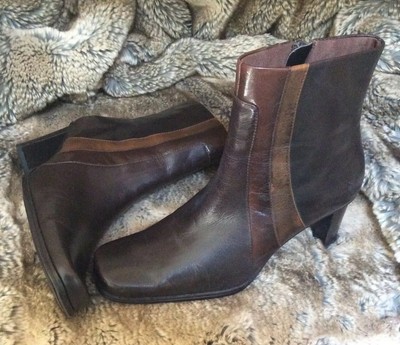 liz claiborne leather boots