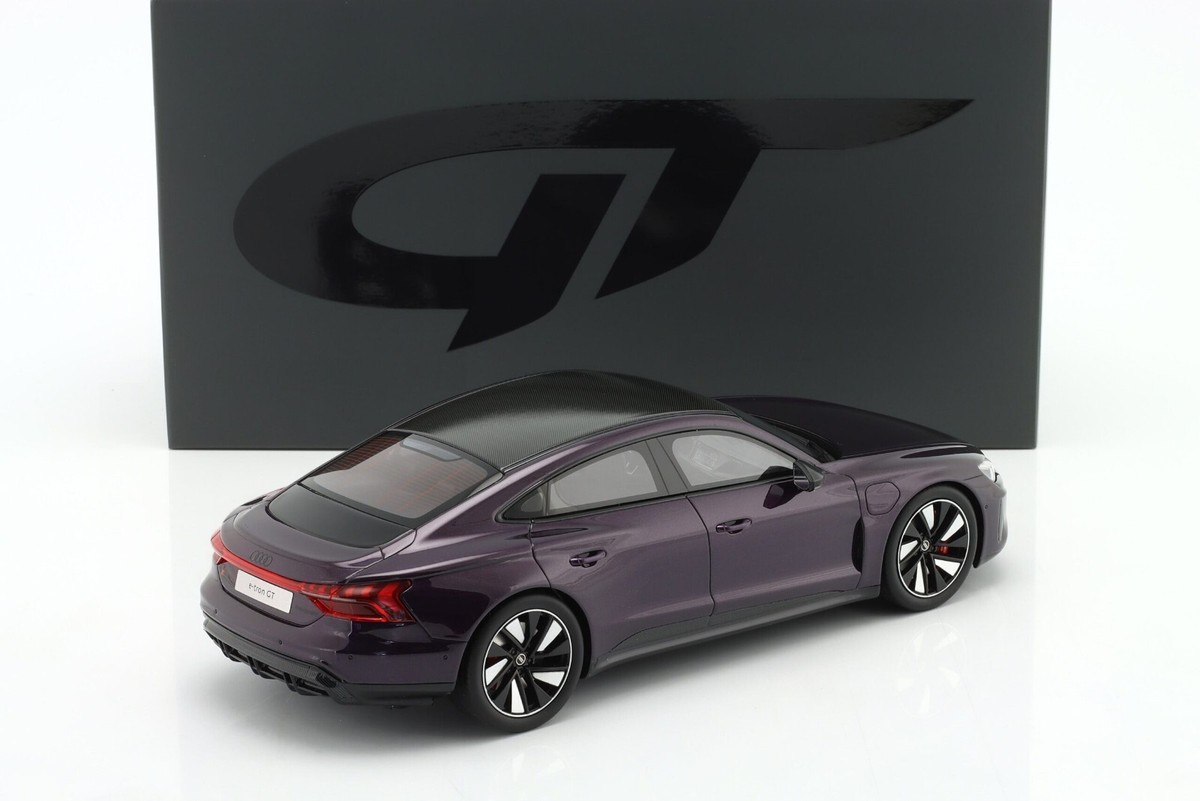 AUDI RS E-TRON GT 2021 Purple L.E.1/999 - 1/18 - GT SPIRIT