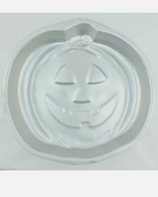 Wilton 1995 Pumpkin Jack-o-lantern Shaped Cake Pan 2105-3068